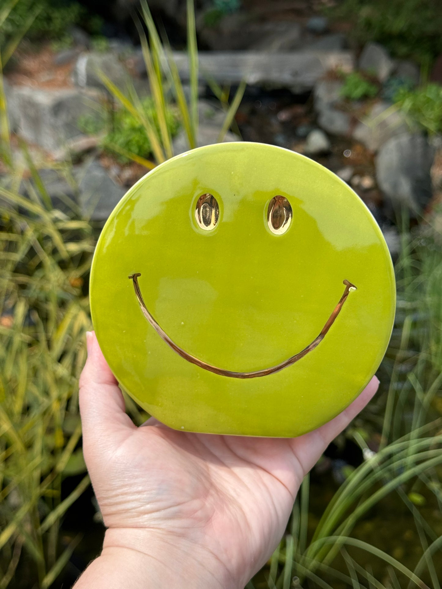 Green and Gold Smile Vase
