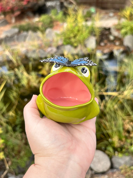 Green Open Mouth Frog with Butterfly