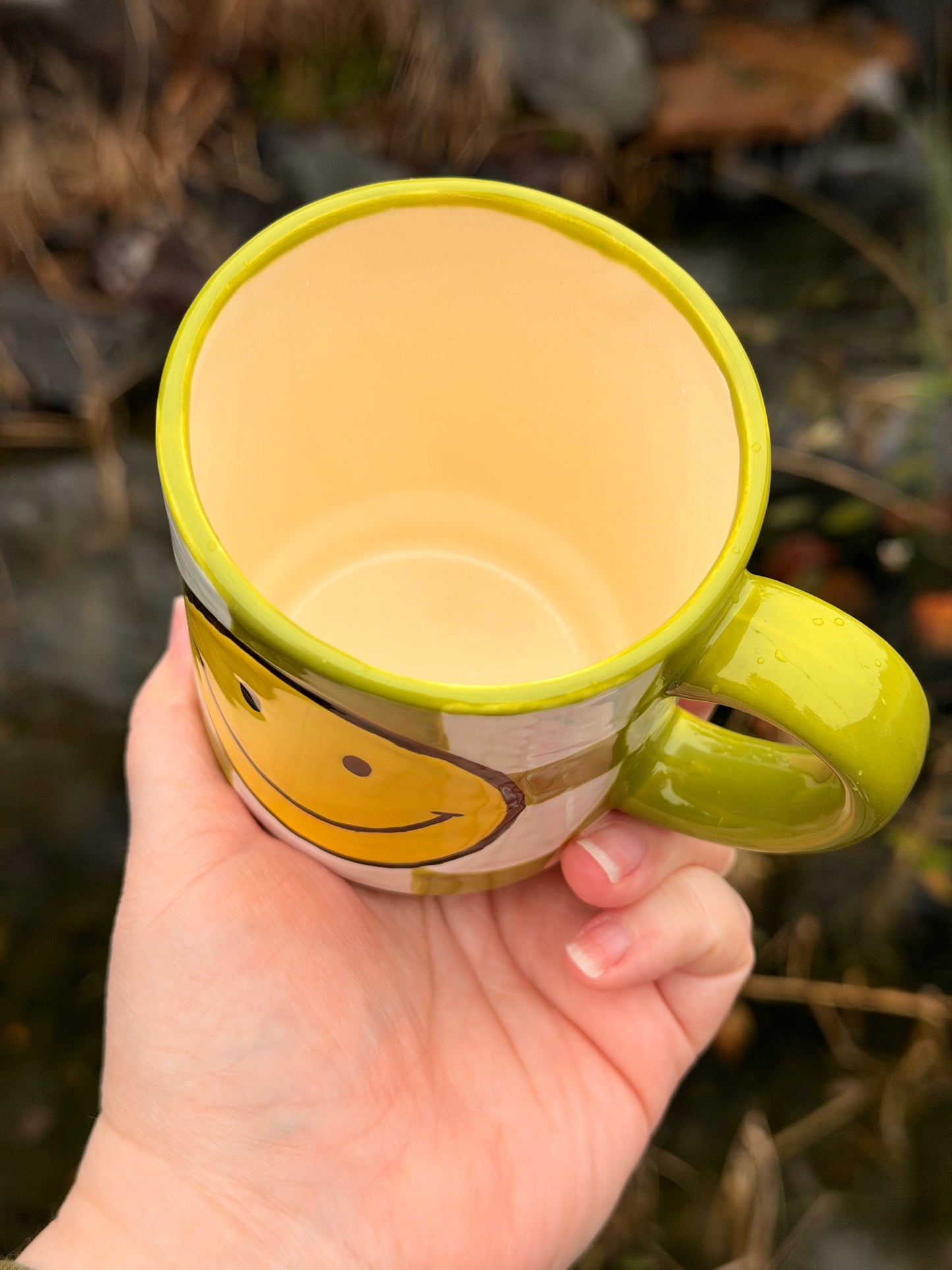 Wavy Checkered Smile Mug