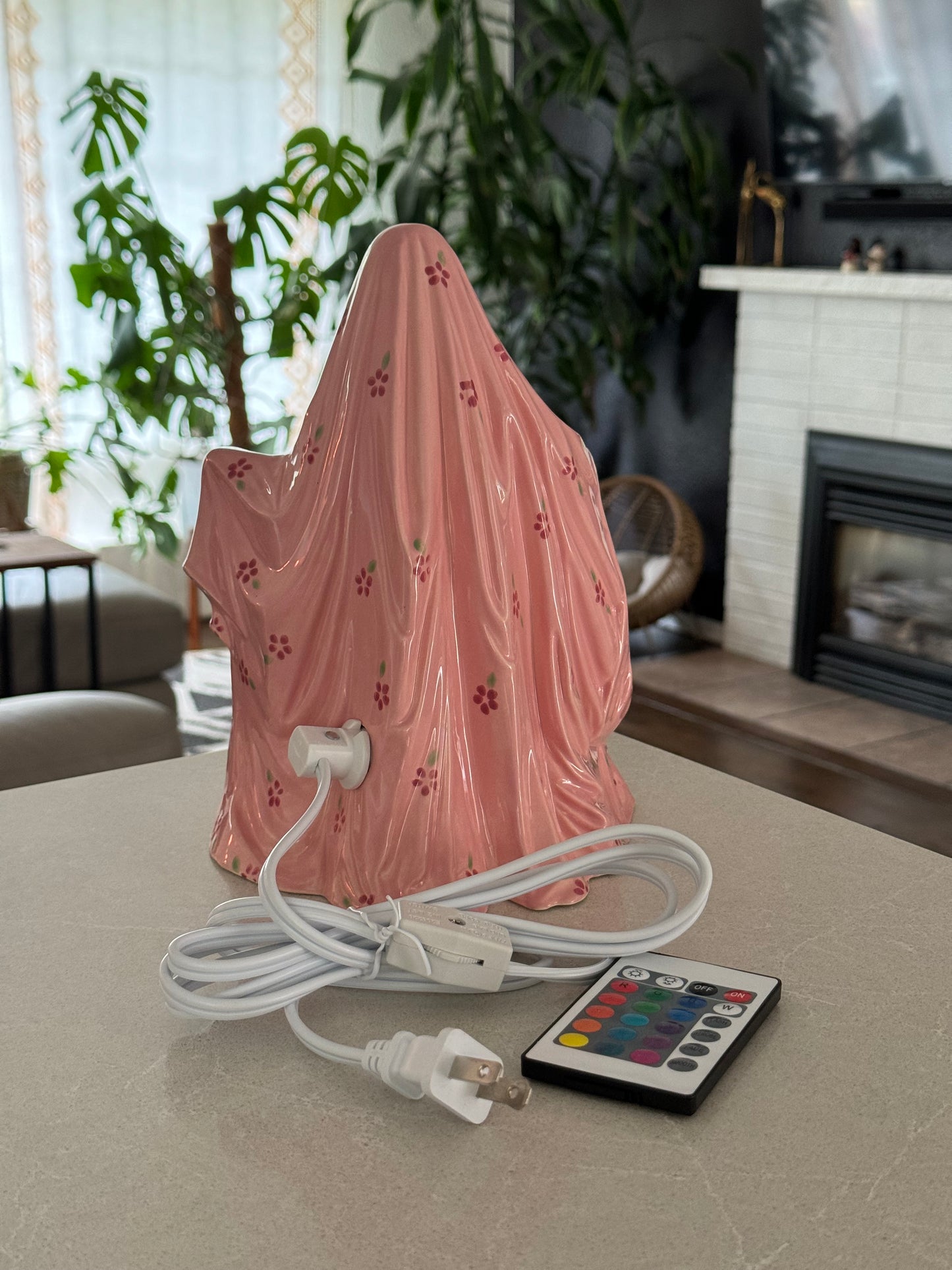 Pink Floral Sheet Ghost Lamp (Corded)