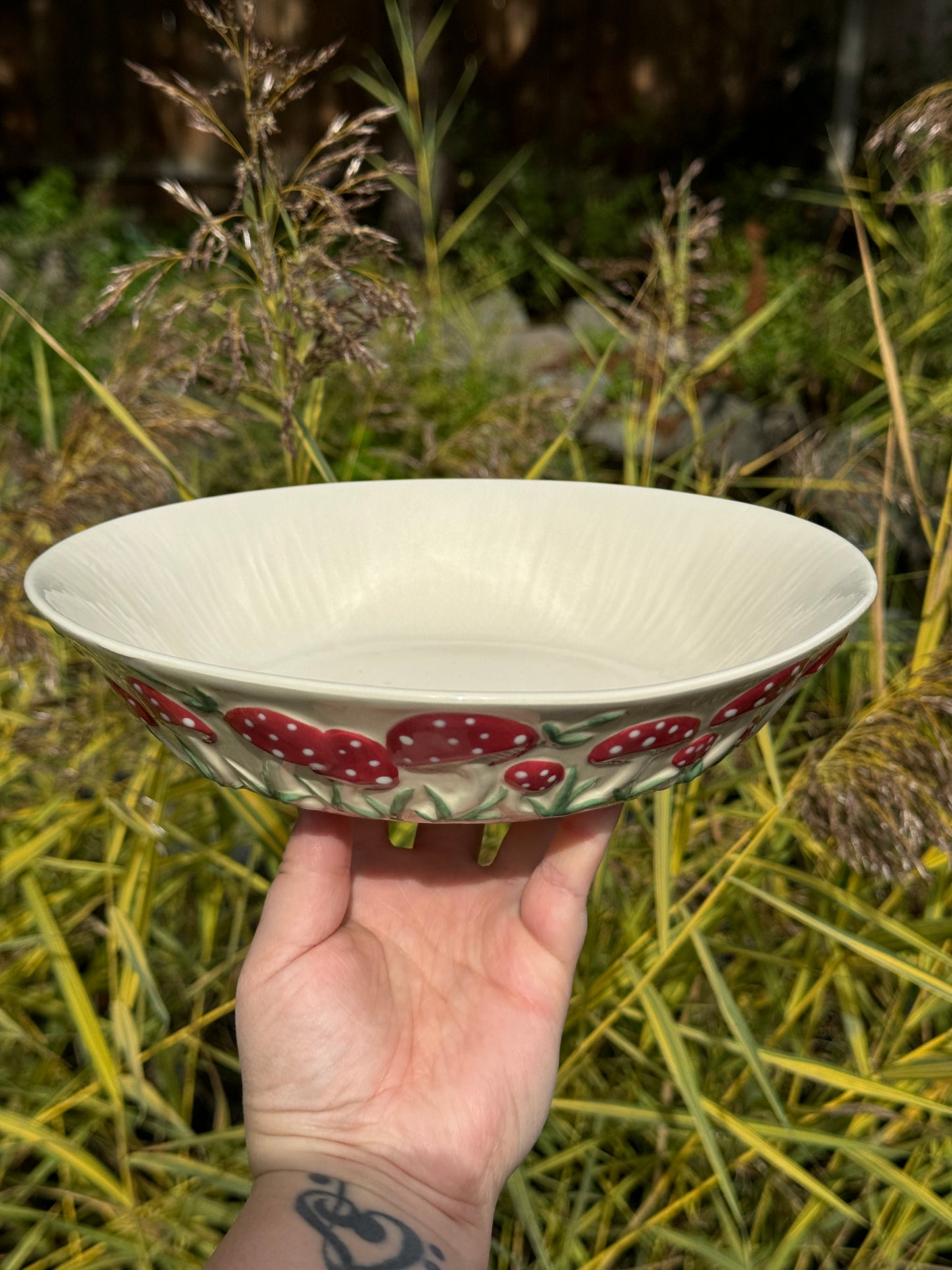 Large Red Arnel's Mushroom Bowl